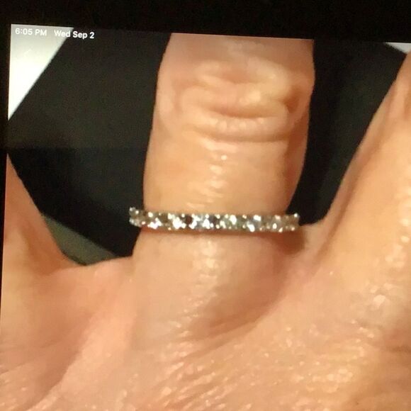 Gorgeous New 1 Ct. Pave Sim Diamond Eternity Band Ring Sz 9 - Picture 4 of 4